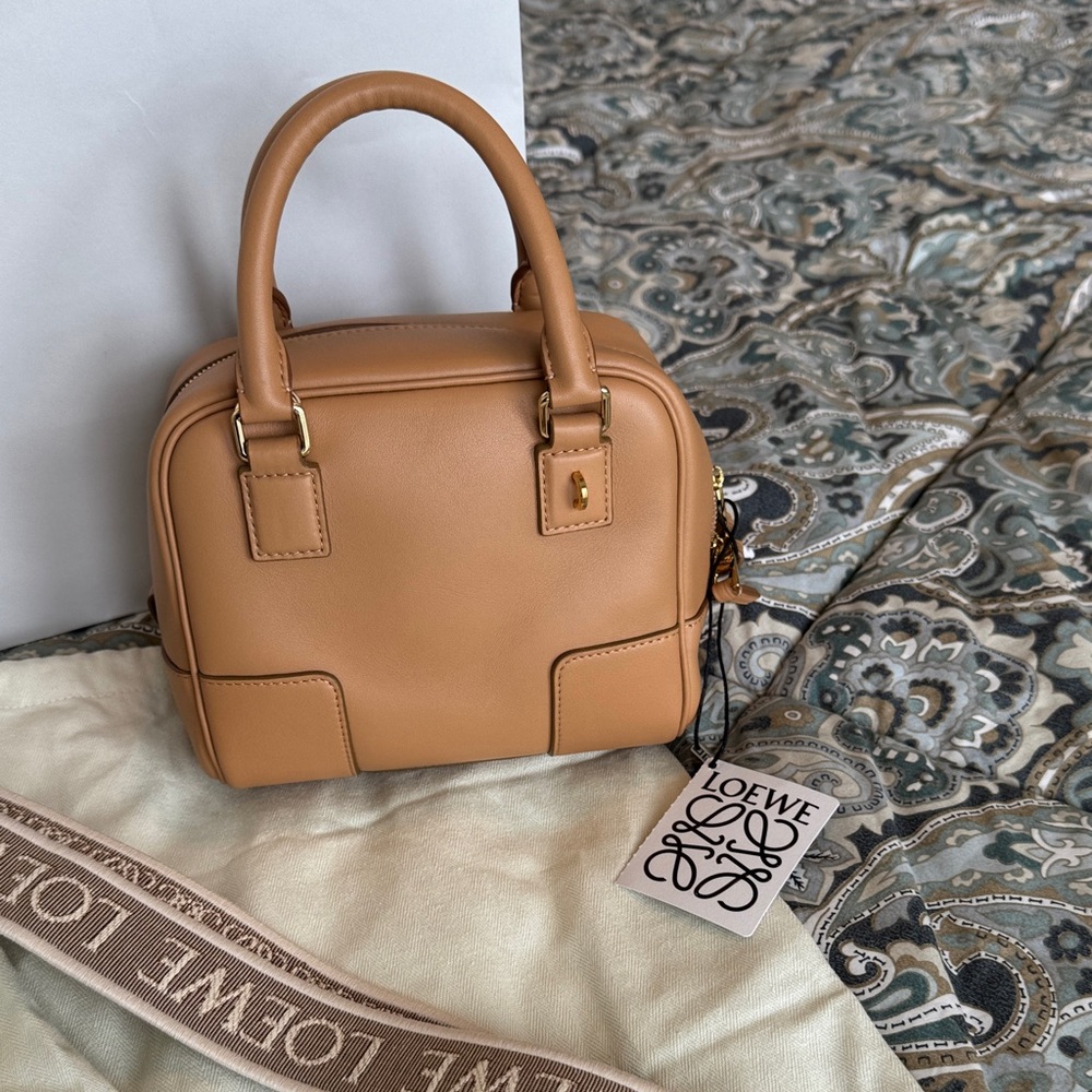 NWT LOEWE Camel Amazona 16 2-Way Bag w/tags and packaging
